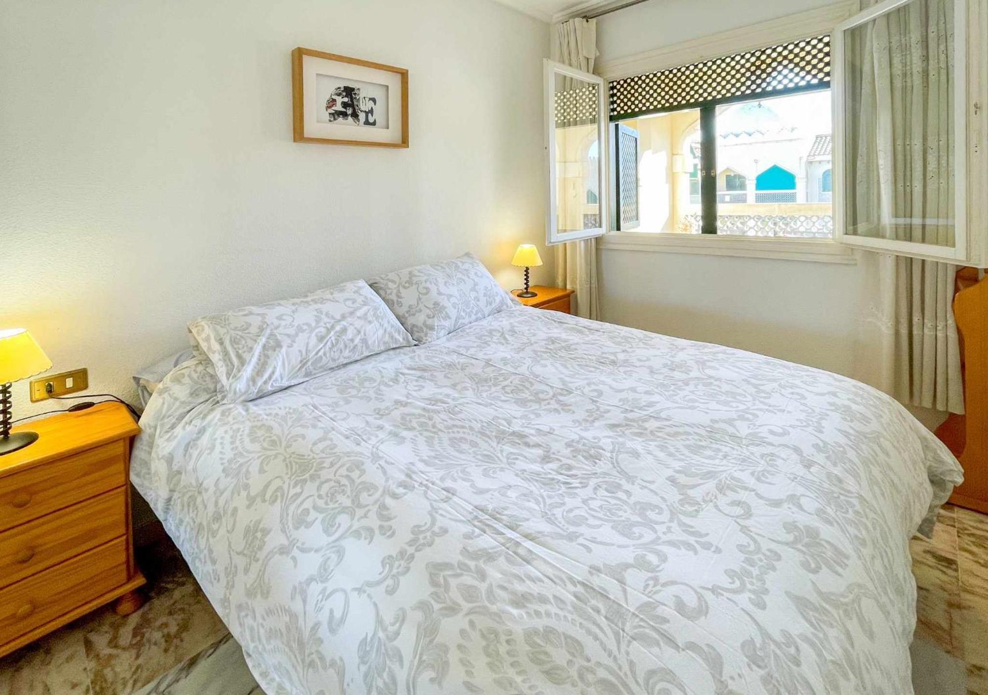 Rentafive Varadero Con Piscina Playa Y Terraza Santa Pola Eksteriør bilde