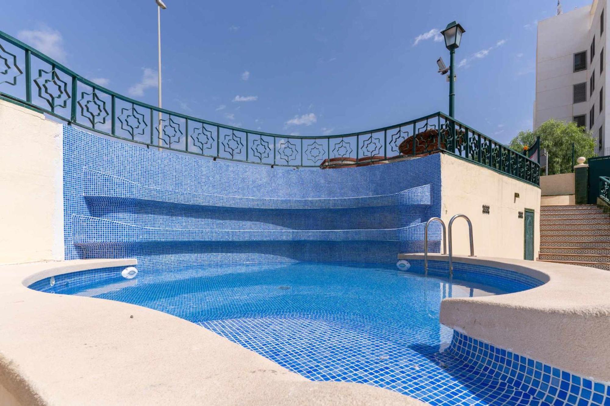 Rentafive Varadero Con Piscina Playa Y Terraza Santa Pola Eksteriør bilde