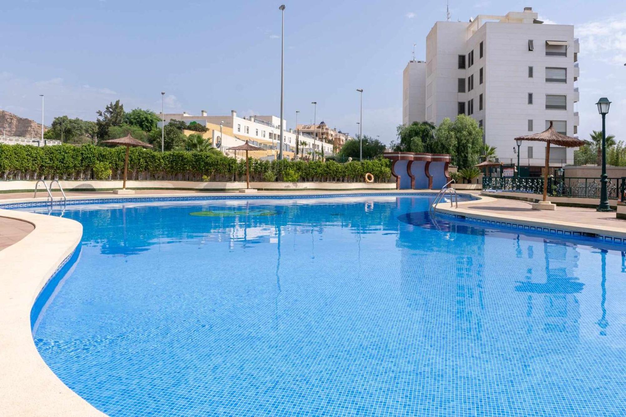 Rentafive Varadero Con Piscina Playa Y Terraza Santa Pola Eksteriør bilde