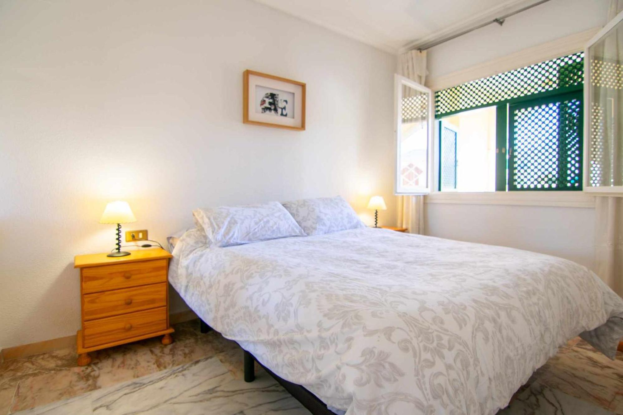 Rentafive Varadero Con Piscina Playa Y Terraza Santa Pola Eksteriør bilde